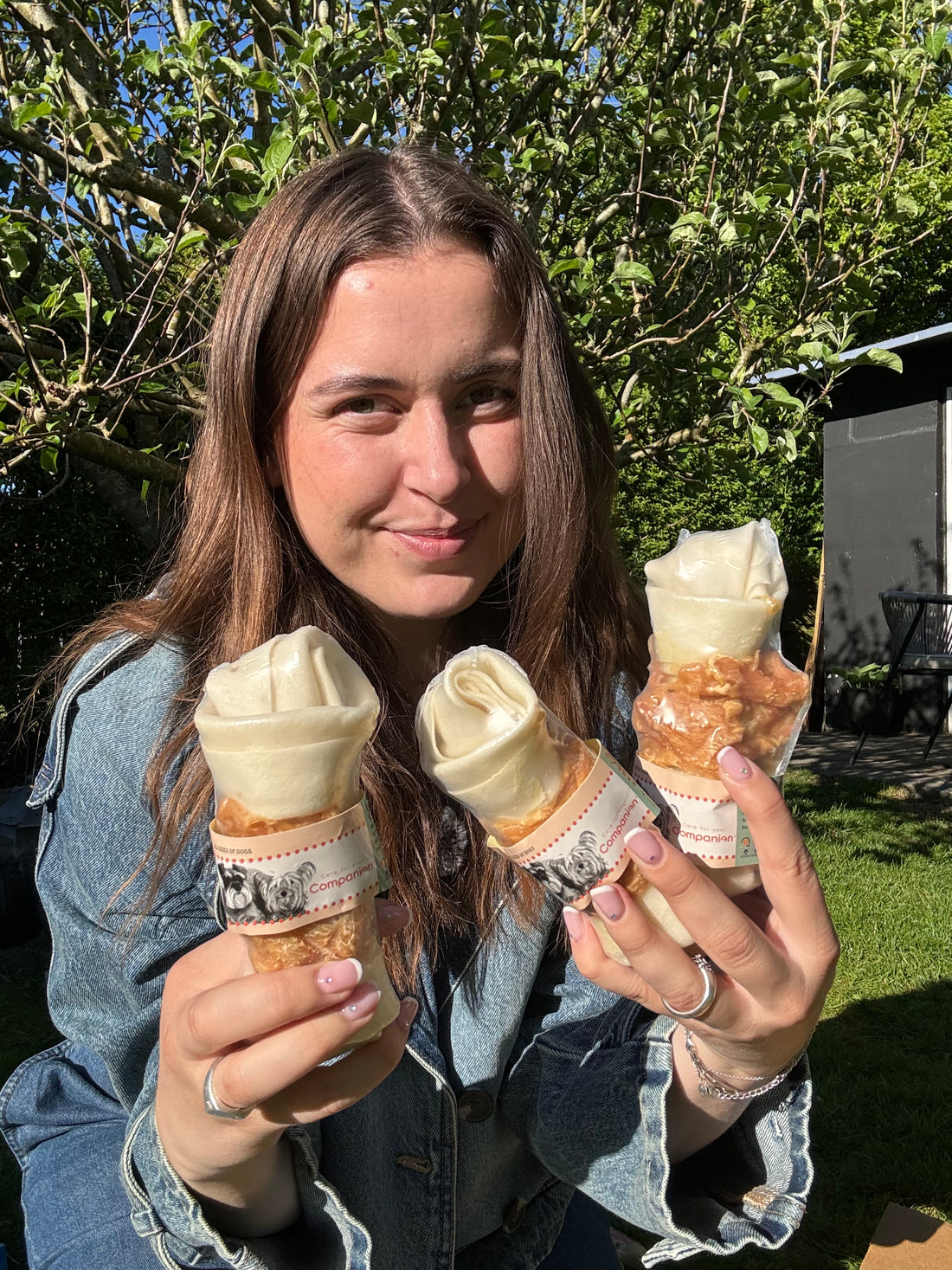 Companion Knudetyggeben med kyllingsvøb 120g.